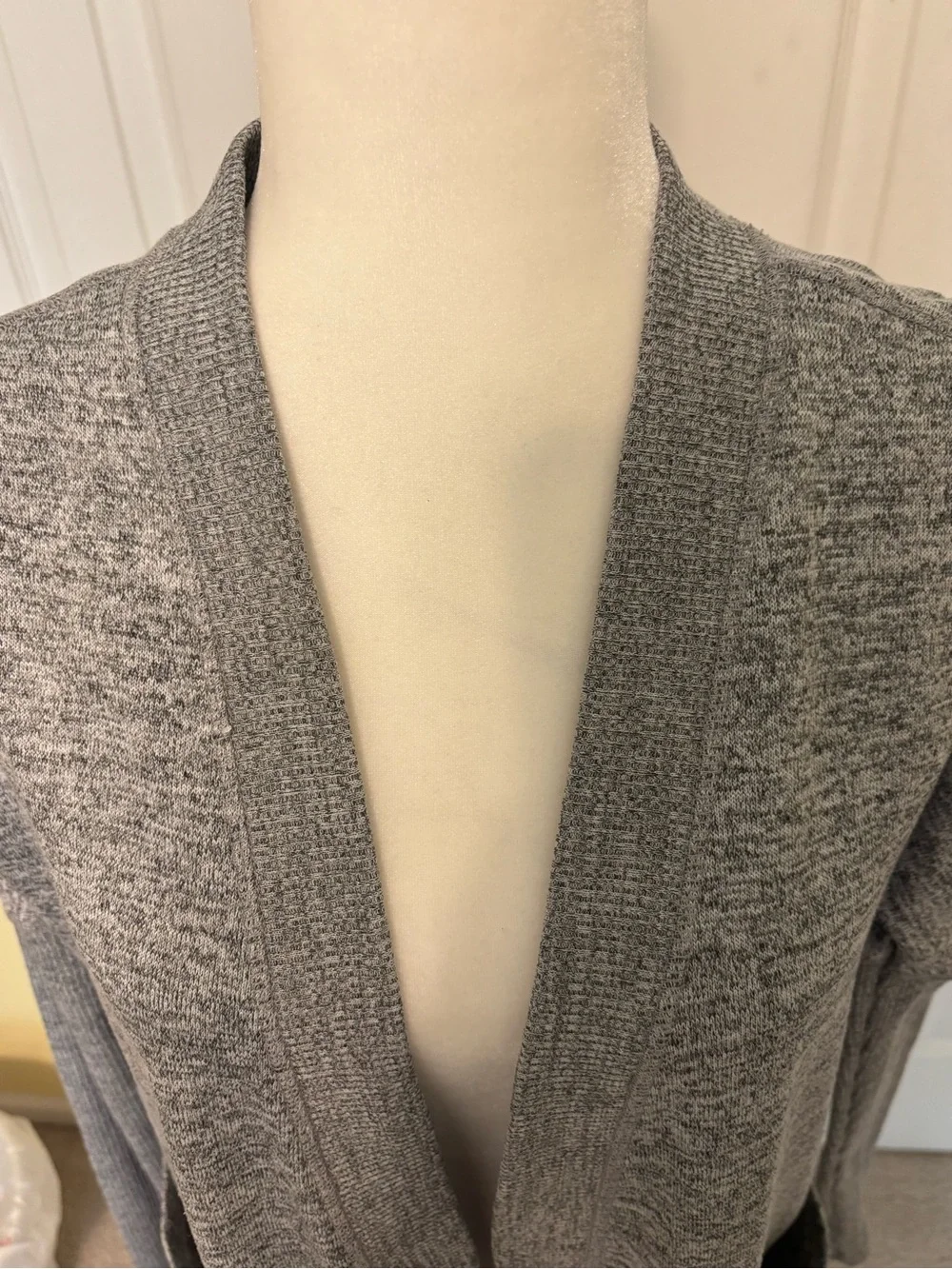 90 DEGREES Gray Open Cardigan Size Small